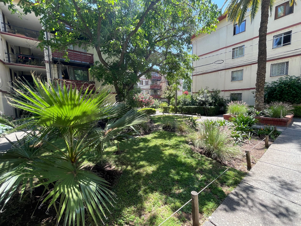 VENTA Depto. con Excelente Conectividad 3D 1B