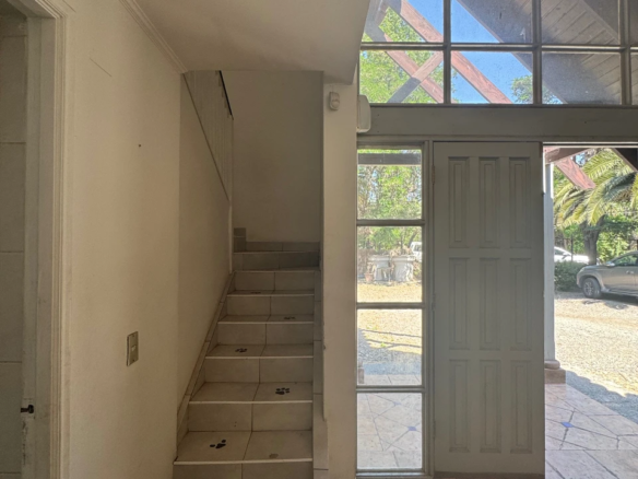 Propiedad Comercial + Casa, Locales y Bodega