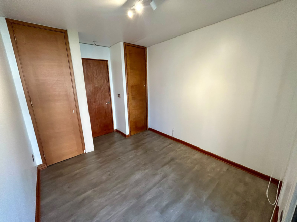 Departamento en Arriendo a Pasos de Portal La Dehesa Lo Barnechea