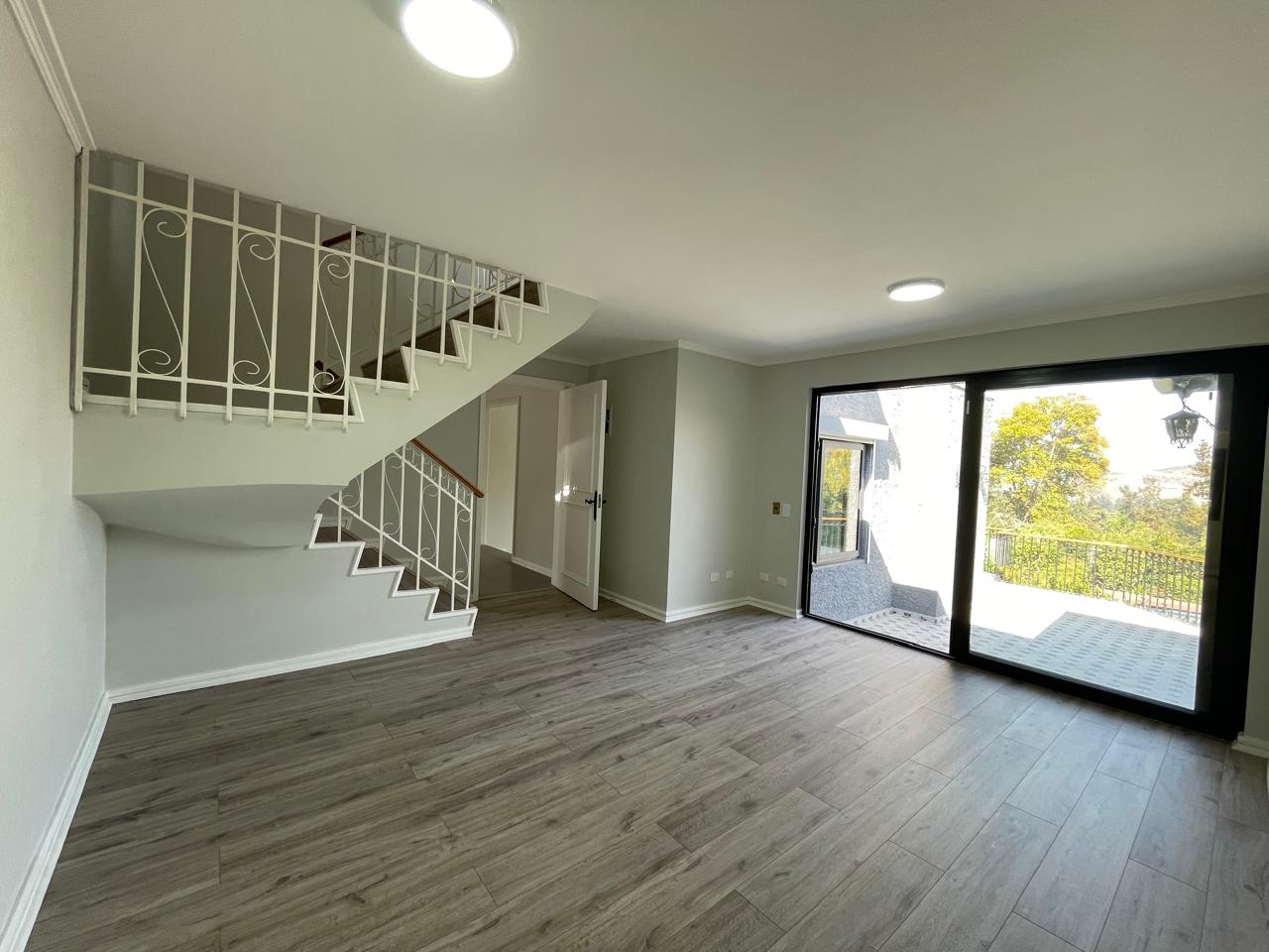 Preciosa Casa en Venta Las Condes