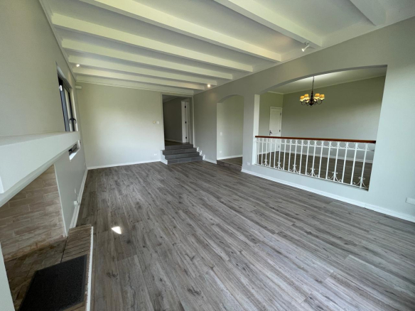 Preciosa Casa en Venta Las Condes