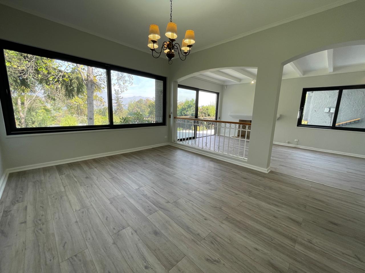 Preciosa Casa en Venta Las Condes
