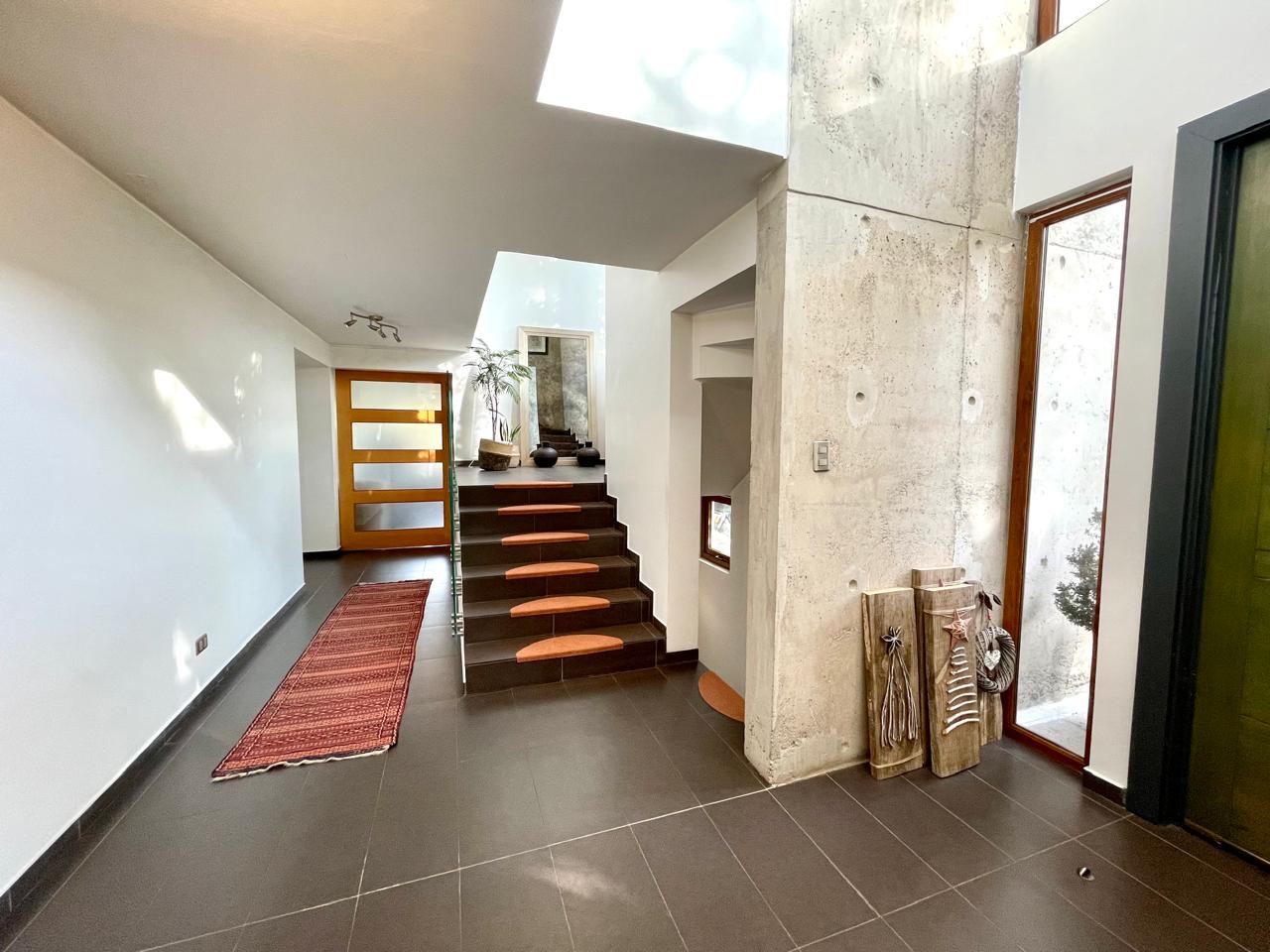 Se Arrienda Hermosa Casa – Chicureo Centro