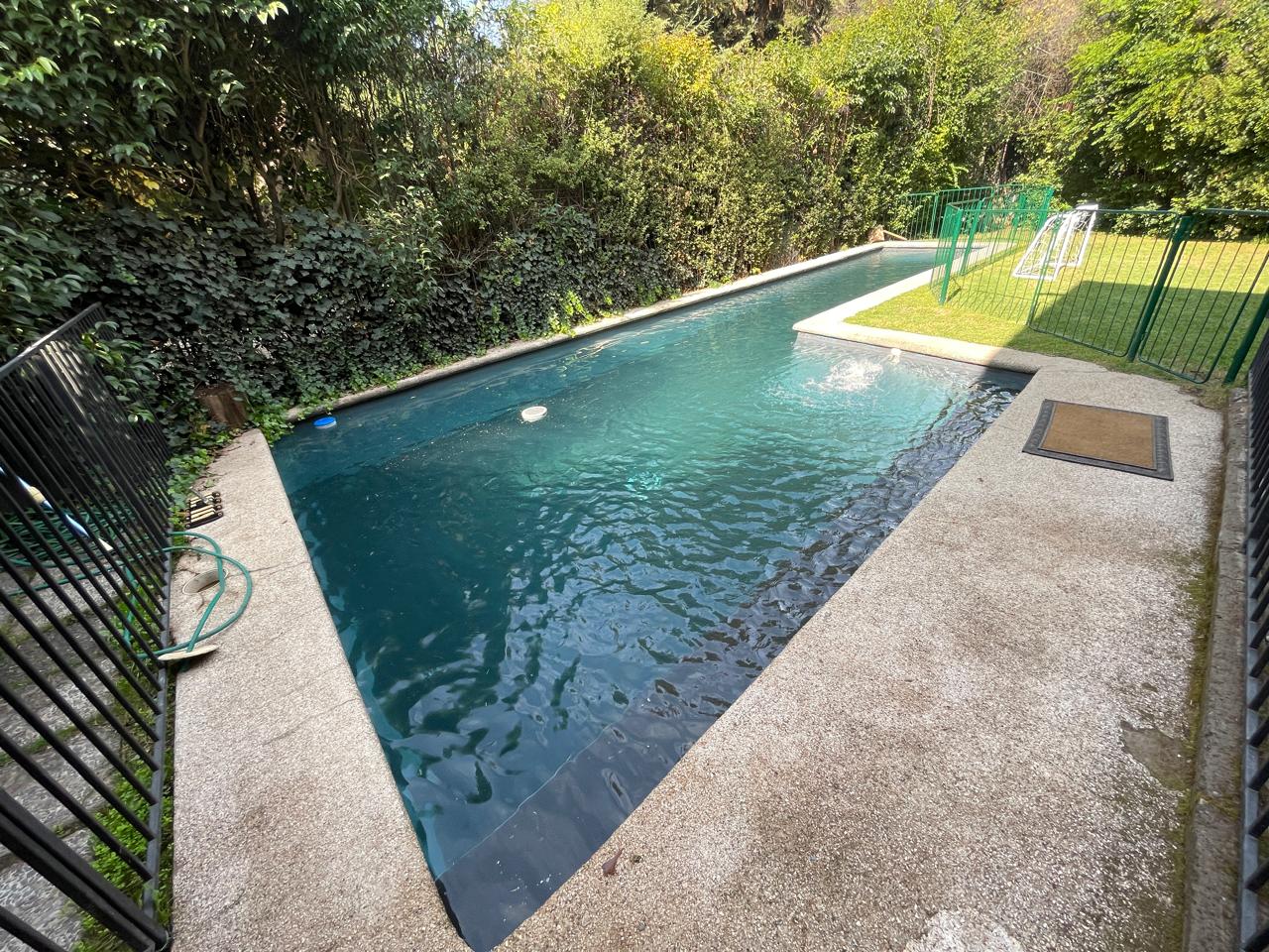 Casa de Arquitecto en Venta en la Dehesa Clínica Alemana.